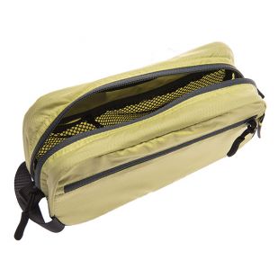 Cocoon On-The-Go Toiletry Kit Light